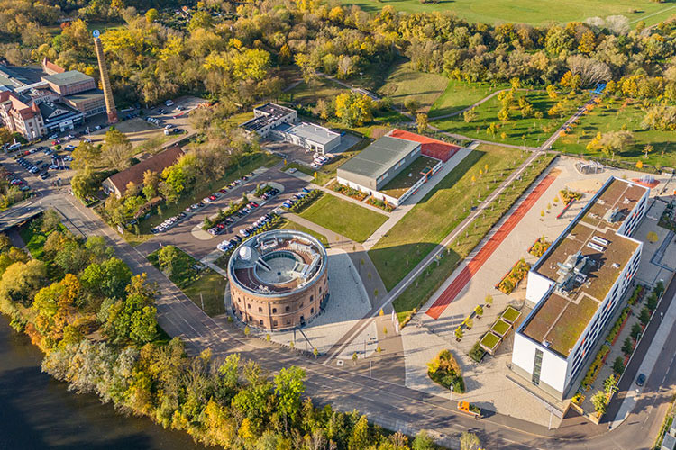 LAG Halle Saale, Holzplatz mit Planetarium LAG Halle Saale, Holzplatz mit Planetarium